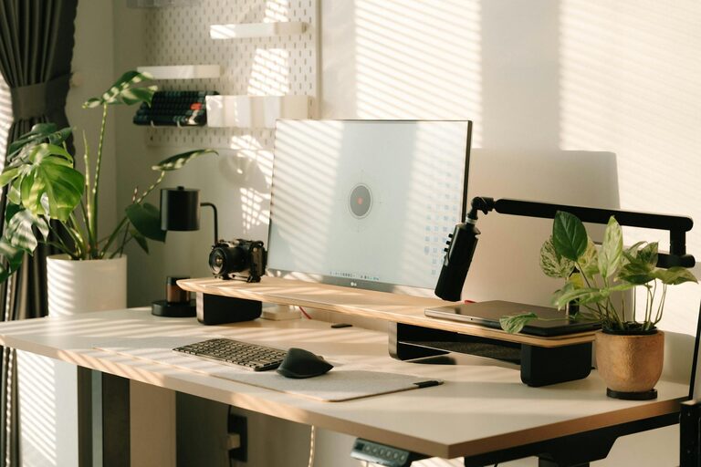 Tips for Creating a Sustainable and Organized Home Workspace