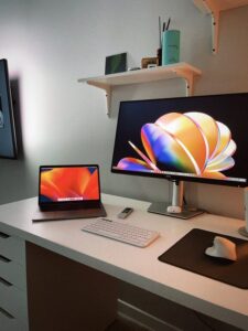 Tips for Creating a Relaxing and Productive Home Office Space