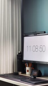 Tips for Organizing a Clutter-Free Home Office to Boost Productivity